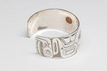 Bracelet depicting Eagle by Henry Green, Tsimshian