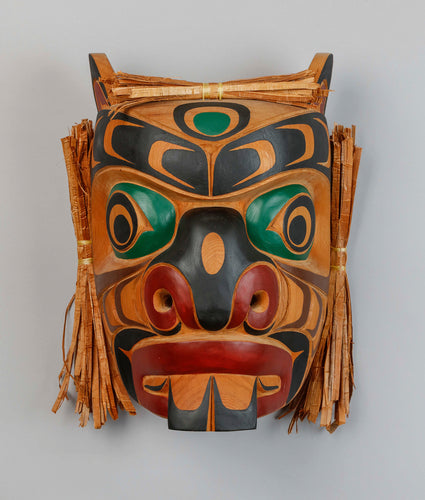 Mask depicting Beaver by Bill Henderson, Kwakwaka'wakw