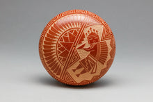 Seed Pot by Dennis Daubs, Jemez & San Ildefonso Pueblos