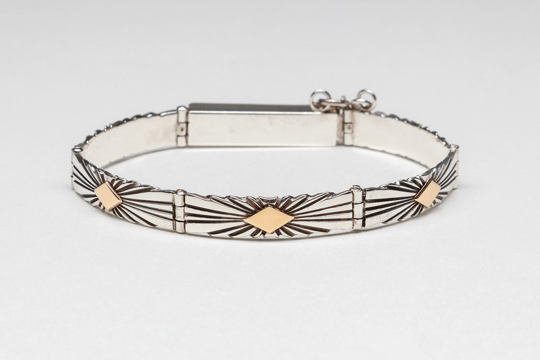 Delicate 14K and Sterling Silver Link Bracelet by Pat Bedoni, Navajo