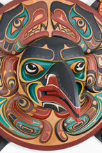 Sun Panel depicting Raven, Bear, and Salmon by Tom D. Hunt, Kwakwaka'wakw