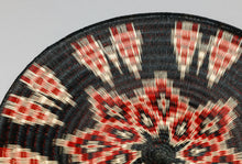 Floral Design Basketry Tray, Wounaan Nonam Tribe