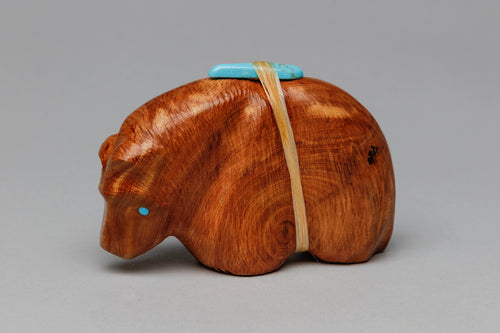 Bear Fetish Carving by Herbert Halate, Zuni