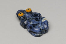 Frog Fetish Carving by Bernard Homer Jr., Zuni