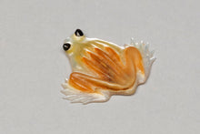 Frog Fetish Carving by Ricky Laahty, Zuni