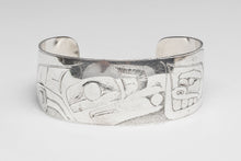 Bracelet depicting Raven and Human by Norman Tait, Nisga'a