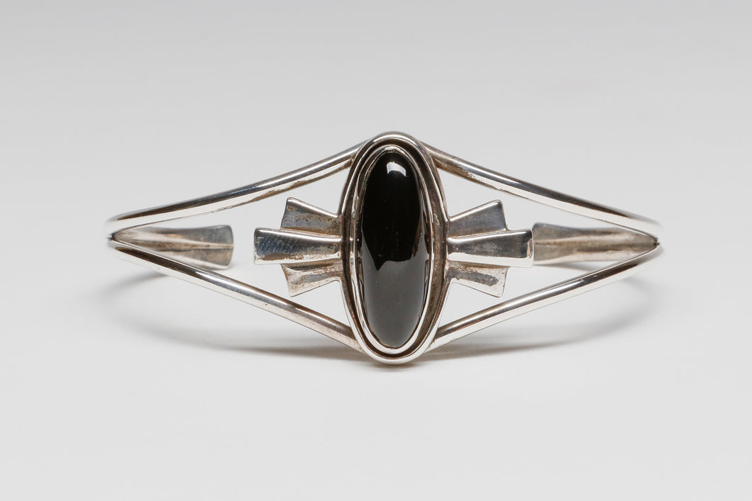 Onyx Bracelet, Navajo