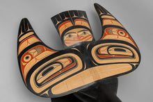 Headdress depicting Raven by David A. Boxley, Alaskan Tsimshian