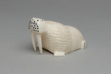 Carving depicting Textured Walrus by Warren Kakoona, Inupiaq