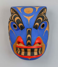 Mask depicting Wife of Komokwa by Tom Patterson, Nuu-Chah-Nulth