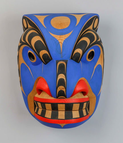 Mask depicting Wife of Komokwa by Tom Patterson, Nuu-Chah-Nulth