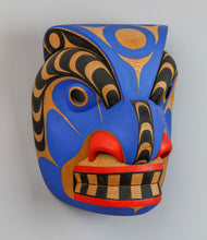 Mask depicting Wife of Komokwa by Tom Patterson, Nuu-Chah-Nulth