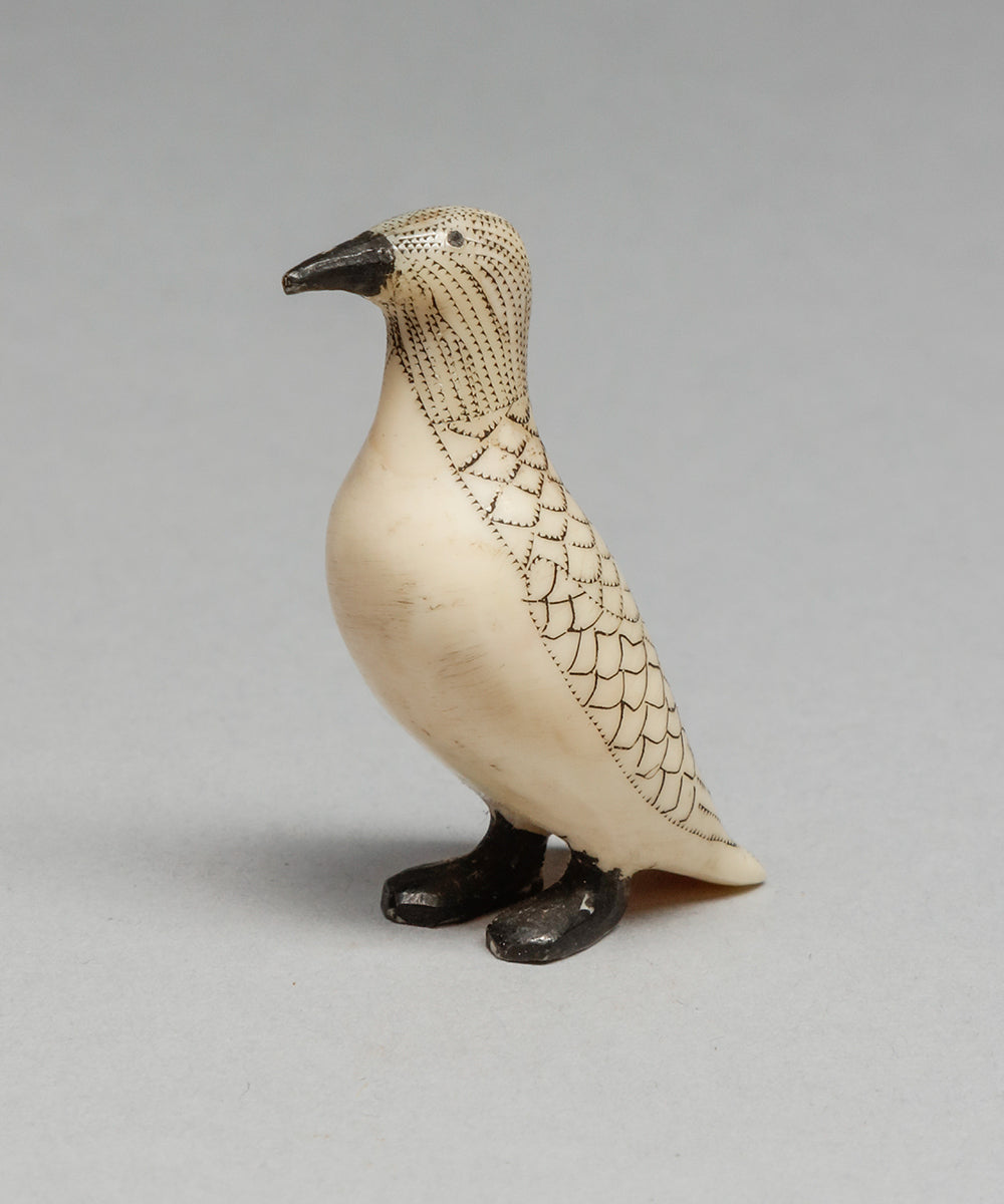 Vintage Bird Carving by Teddy Kaseki (1905-1970), Siberian Yup'ik