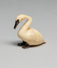 Vintage Swan Carving by Teddy Kaseki (1905-1970), Siberian Yup'ik