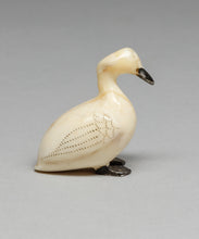 Vintage Duck Carving by Teddy Kaseki (1905-1970), Siberian Yup'ik