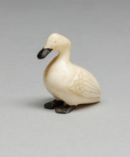 Vintage Duck Carving by Teddy Kaseki (1905-1970), Siberian Yup'ik