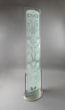 Haida Lineage Pole by Geoff Greene, Haida