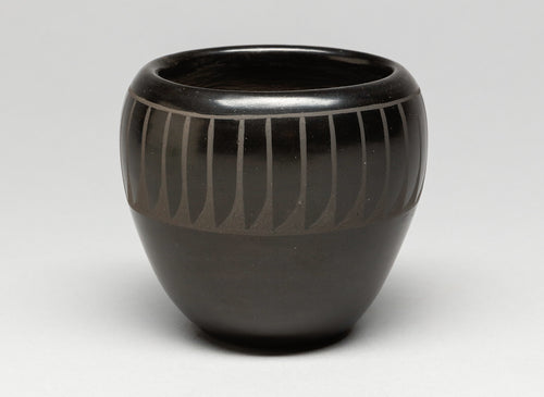 Pot with Feather Design by Ursulita Naranjo, Santa Clara