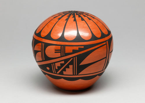 Seed Pot with Feather Design by Geraldine Sandia, Jemez