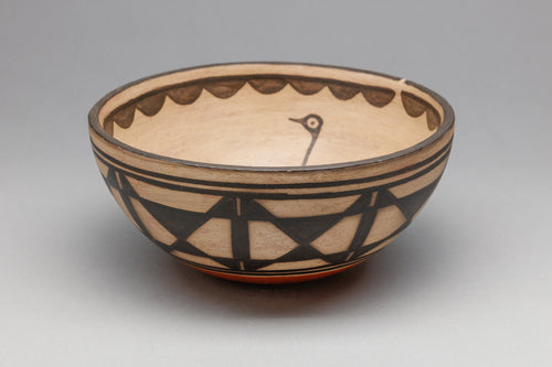 Traditional Open Bowl by Arthur & Hilda Coriz, Santo Domingo