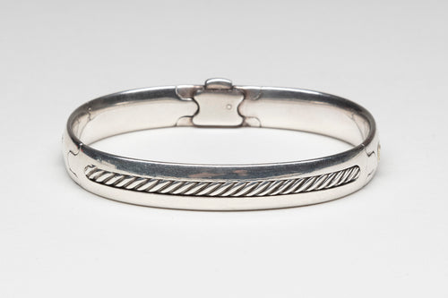 Unisex Silver Clasp Bracelet by David Yurman