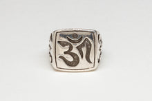 Men’s Ring with Arabic Calligraphy by John Hardy
