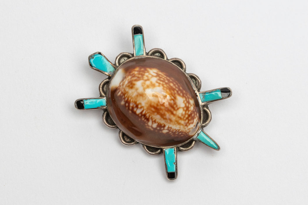 Vintage Turtle Pin by Bill and Lucinda Laweka, Zuni