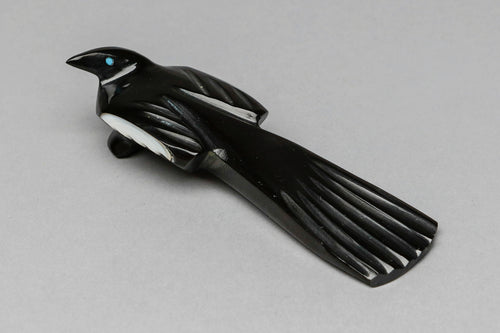 Magpie Fetish Carving by Calvert Bowannie, Zuni