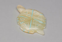 Turtle Fetish Carving by Rose Gonzalez, Zuni