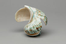 Eagle Fetish Carving by Delvin Leekya, Zuni