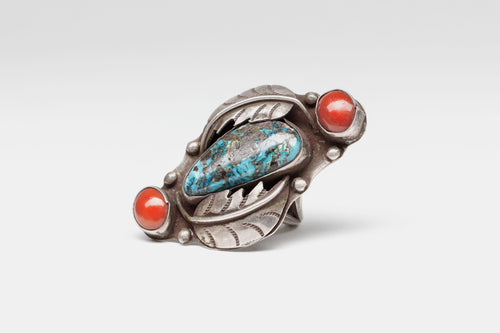 Large Vintage Blue Wind Turquoise and Coral Ring, c. 1960